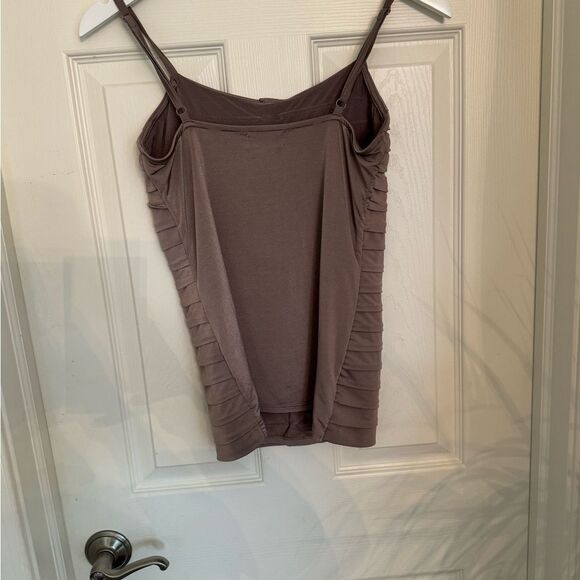 Taupe Carmen tank (small) - Picture 3 of 3